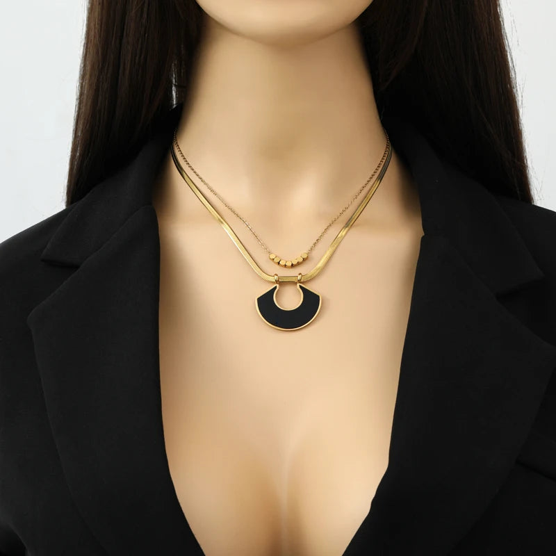 Eilieck Necklace and Earrings Set